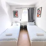 Working Professionals Flat Apartamento
