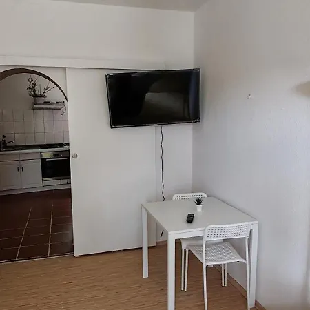 Working Professionals Flat Essen