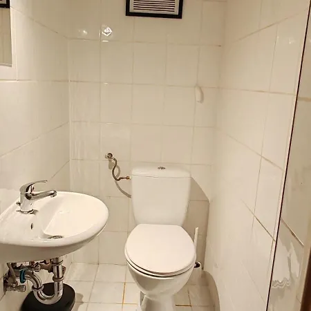 Apartment Working Professionals Flat *