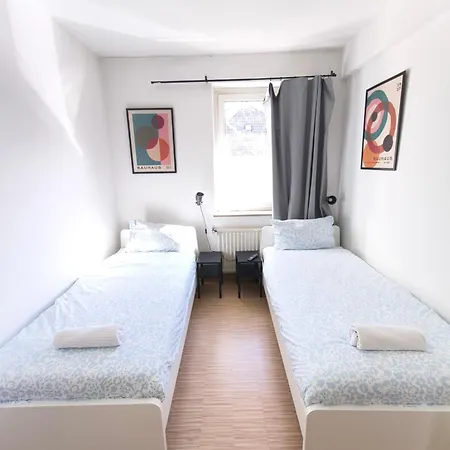 Working Professionals Flat Apartamento