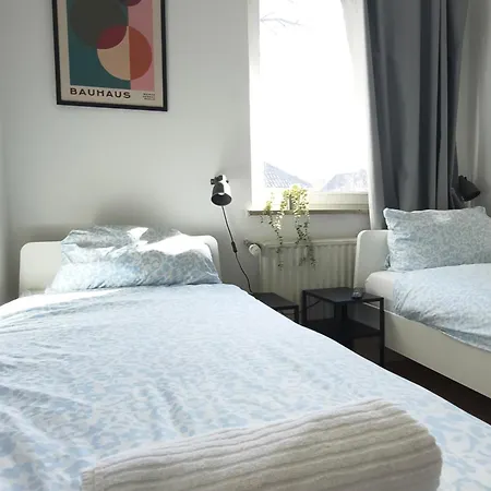 Working Professionals Flat Apartamento