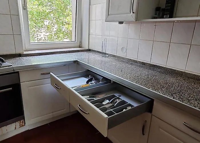 Working Professionals Flat Essen