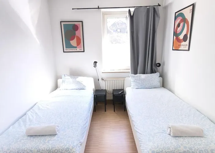 Working Professionals Flat Appartement